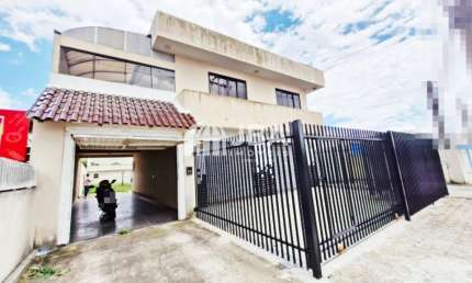 SOBRADO COM TERRENO DE 783,75M²  PROX CORREIO BOQUEIRÃO