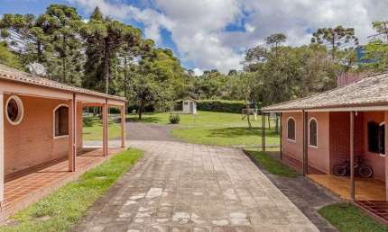 Chácara / sítio com 11 quartos à venda na Avenida Lindolfo Henrique Ferreira, Jardim Araçatuba, Campina Grande do Sul