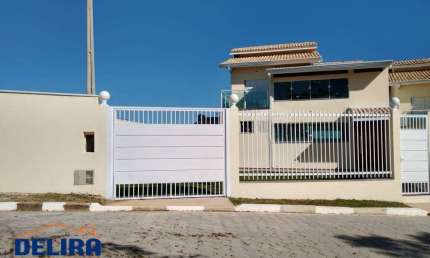 Casa à venda em Mairiporã, aceita financiamento bancário.