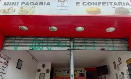Salão Comercial com Casa no Andar Superior a venda em São Paulo