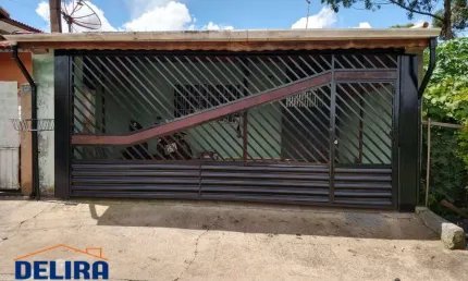 Casa Térrea com Ótimos Recursos e Pronta para Financiamento Bancário