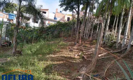 Terreno com Excelente Localização e Documentação em Ordem