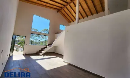 Casa em condomínio com área total de 150 m² sendo 115 m² construídos