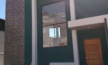 Casa à Venda em Condomínio Fechado com Financiamento Disponível
