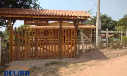 Belíssima chácara com uma área de 2.160 metros quadrado.