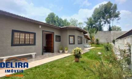 Casa em Condomínio - Viva o Luxo e o Conforto em Atibaia!
