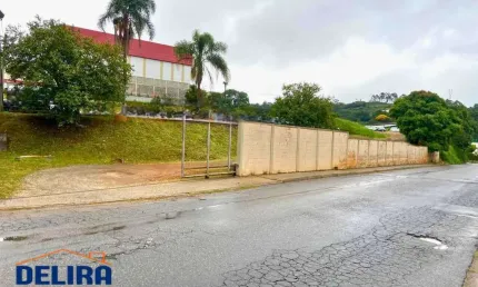 Terreno à Venda em Mairiporã: Oportunidade Imperdível