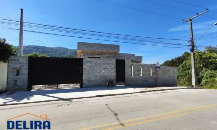 Casa com 3 Dormitórios e Vista Deslumbrante em Mairiporã
