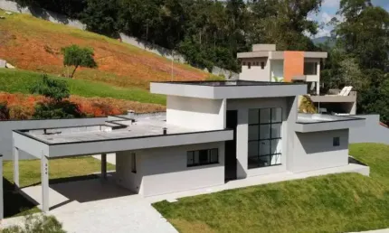 Excelente Casa em Condomínio Fechado - Quintas da Boa Vista