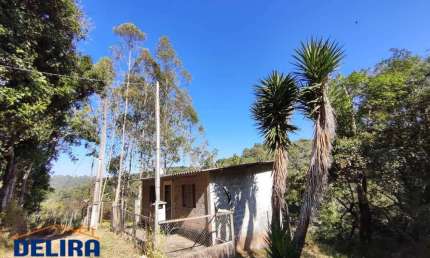 Chácara à Venda em Lugar Arborizado - 5.000 m² por R$ 180 Mil