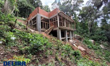 Terreno à Venda em Mairiporã – 1.400 m² com Construção Iniciada!