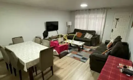 SOBRADO A VENDA -  BAETA NEVES -  3 QUARTOS 2 VAGAS - 798 MIL
