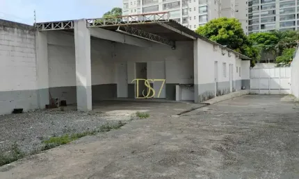 GALPÃO COM TERRENO PARA ALUGAR E VENDER - NOVA PETROPOLIS COM 2 FRENTES.