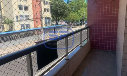 Apartamento Amplo, funcional e muito bem localizado em Itapoã