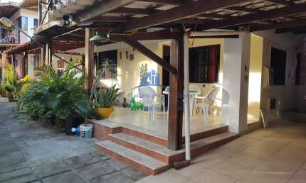 Village para Venda em Salvador, Piatã, 3 dormitórios, 1 suíte, 3 banheiros, 2 vagas