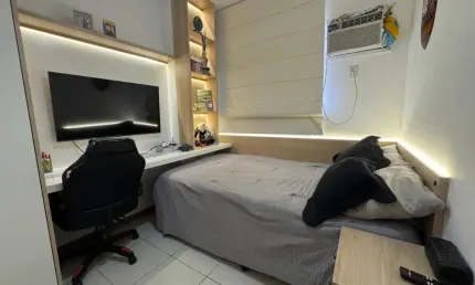 Ótimo apartamento de 2 quartos na Barra Olímpica em condomínio fechado