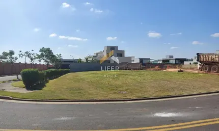Terreno em condomínio fechado à venda na Rua das Palmas, 001, Alphaville Dom Pedro, Campinas por R$ 1.380.000