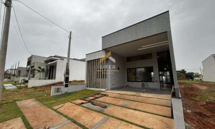 Casa em condomínio fechado com 3 quartos à venda na Avenida Luiz Greco, 225, São Bento, Paulínia, 150 m2 por R$ 1.075.000