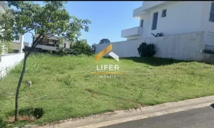 Terreno em condomínio fechado à venda na Rua José de Oliveira, 300, Chácaras Silvania, Valinhos por R$ 650.000