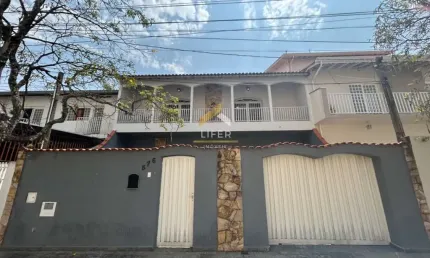 Casa com 3 quartos à venda na Rua Antônio Marques Serra, 576, Jardim Antonio Von Zuben, Campinas, 260 m2 por R$ 850.000