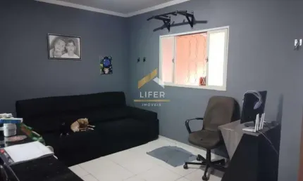 Casa com 3 quartos à venda na Rio Parnaíba, 47, Parque Orestes Ôngaro, Hortolândia, 73 m2 por R$ 330.000
