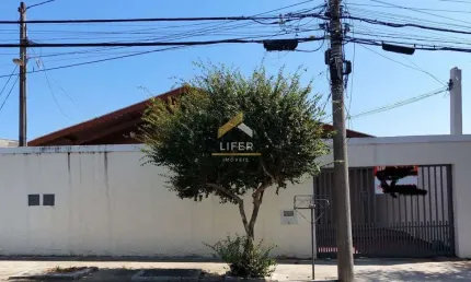 Casa com 6 quartos à venda na Rua Felipe Camarão, 444, Jardim dos Oliveiras, Campinas, 265 m2 por R$ 700.000