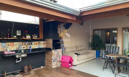 Casa com 3 quartos à venda na Rua Tenente Antônio da Silva Pires, 310, Loteamento Parque São Martinho, Campinas, 190 m2 por R$ 650.000