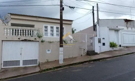 Casa com 3 quartos à venda na Avenida Joaquim Payolla, 1150, Parque da Figueira, Campinas, 168 m2 por R$ 750.000