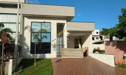 Casa em condomínio fechado com 3 quartos à venda na Avenida Luiz Greco, 225, São Bento, Paulínia, 135 m2 por R$ 1.050.000
