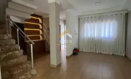 Casa com 3 quartos à venda na Carmelinda Clazzer Foreze, 198, Jardim Santa Cândida, Hortolândia, 217 m2 por R$ 695.000