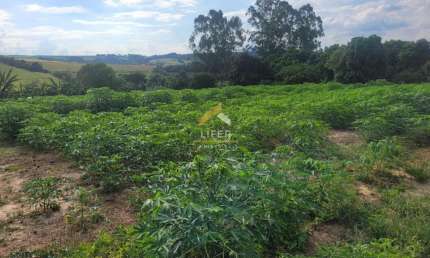 Fazenda à venda na Rua Antônio José Malaquias, 22, Centro, Elias Fausto, 500 m2 por R$ 2.200.000