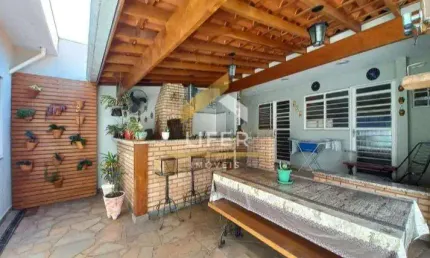 Casa com 3 quartos à venda na Arthur Queiroz Guimarães, 518, Vila Progresso, Campinas, 220 m2 por R$ 725.000