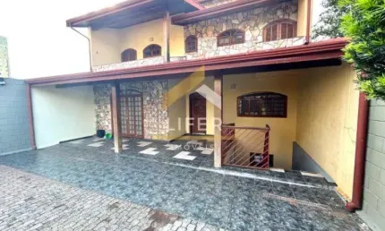 Casa com 2 quartos à venda na Rua Clodomiro Ferreira Camargo, 575, Jardim Chapadão, Campinas, 256 m2 por R$ 830.000