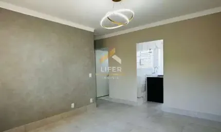 Apartamento com 2 quartos à venda na Rua Ângelo Capellato, 662, Bela Vista, Valinhos, 51 m2 por R$ 320.000