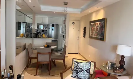 Lindo apartamento em condomínio com infraestrutura no Recreio dos Bandeirantes.
