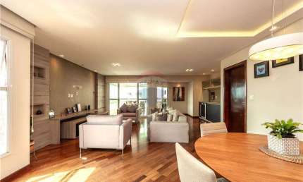 Apartamento 168m² com 3 suítes, 5 vagas e laser completo no bairro Barcelona.