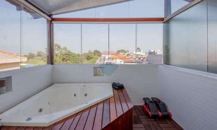 Sobrado com 283m² suíte master e piscina no Planalto - São Bernardo do Campo