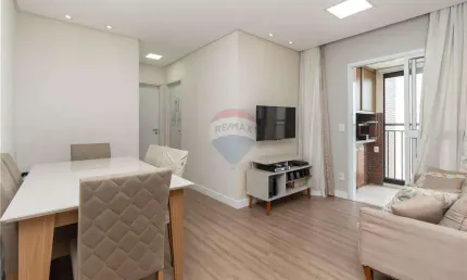 Apartamento 2 dormitórios com 1 suíte e 2 vagas de garagem
