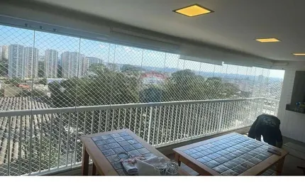 Lindo apartamento 124m² com 3 dormitórios sendo um deles suite e duas vagas de garagem