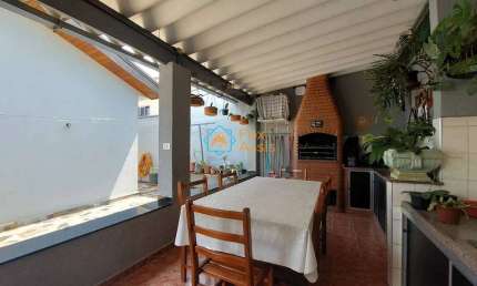 Casa com 3 quartos à venda na Rua Osvaldo Milani, Vila Bertini, Americana