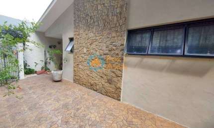 Casa comercial com 4 salas à venda na Rua Sete de Setembro, Centro, Americana