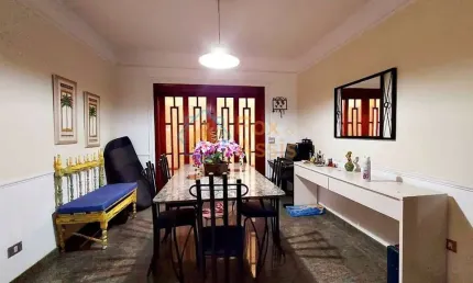 Casa com 4 quartos à venda na Rua Espanha, Vila Santa Maria, Americana