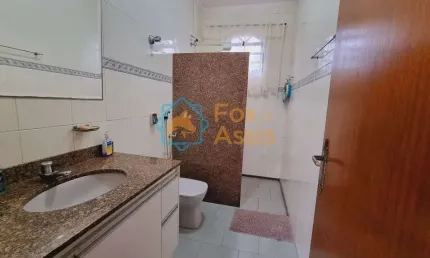 Casa com 3 quartos à venda na Rua Vicente C. Caravieri, São Vitor, Americana