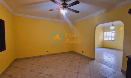 Casa com 3 quartos à venda na Rua Silvino Banassi, Nova Americana, Americana
