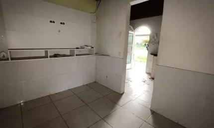 Terreno à venda na Travessa Suécia, 520, Rio do Ouro, São Gonçalo por R$ 270.000