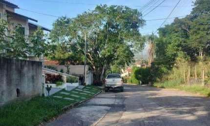 Terreno à venda na Rua Antônio Rusch, 1, Maria Paula, São Gonçalo