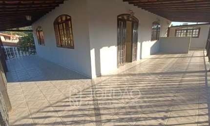 Casa com 3 quartos para alugar na Rua Marquês de Sapucaí, 1, Marquês de Maricá, Maricá