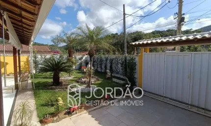Casa com 3 quartos para alugar na Rua dos Colibris, 1, Jardim Atlântico Oeste (Itaipuaçu), Maricá