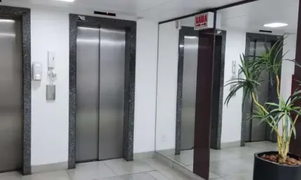 Sala comercial à venda na rua araújo figueiredo, 119, centro, florianópolis, 32 m2 por r$ 210.000