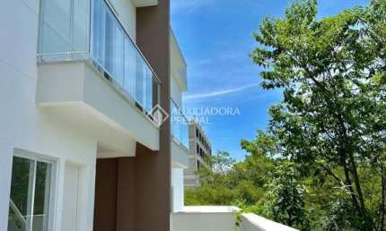Casa em condomínio fechado com 2 quartos à venda na Rua Orlando João da Rosa, 169, Nova Palhoça, Palhoça, 99 m2 por R$ 575.784